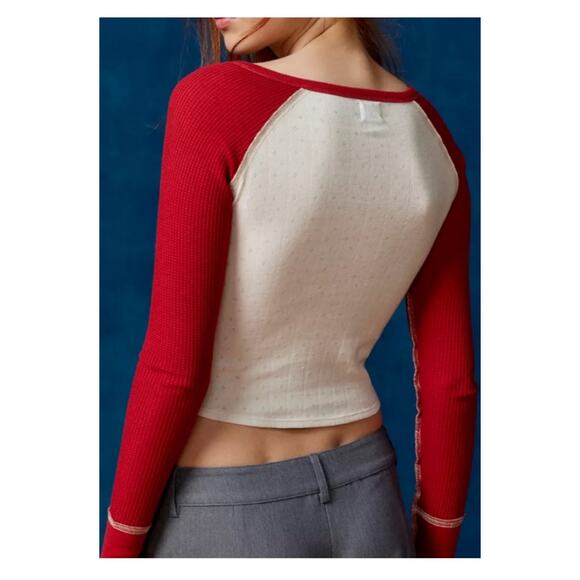 Urban Outfitters BDG Viv Spliced Notch Neck Tee S - Picture 8 of 8